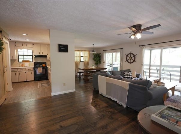 1071 Sandy Run Drive, Sparta, GA 31087