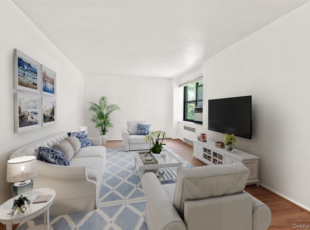 13915 28th Road, Flushing, NY 11354