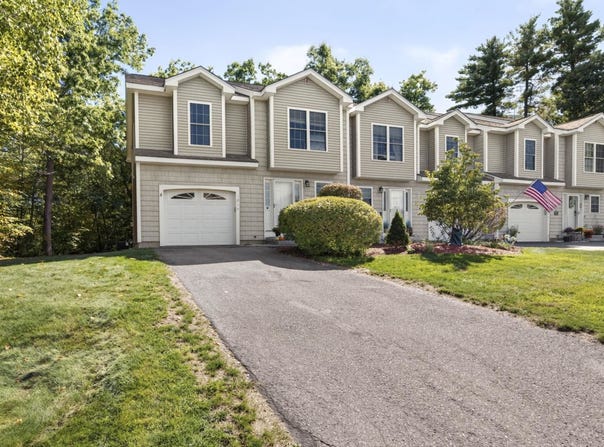 1465 Hooksett Road, Hooksett, NH 03106