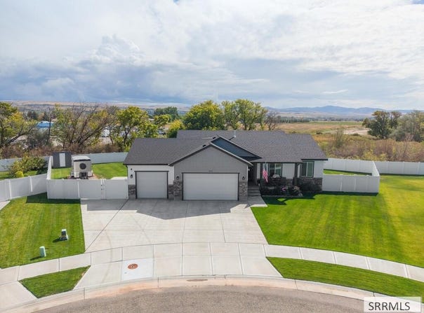 3272 Conela Circle, Ammon, ID 83406
