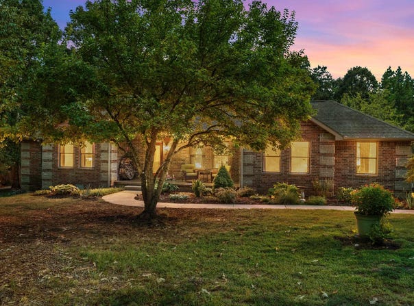 261 Windancer Circle, Mountain Home, AR 72653