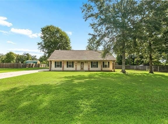 53442 ROCK RIDGE Drive, Loranger, LA 70446