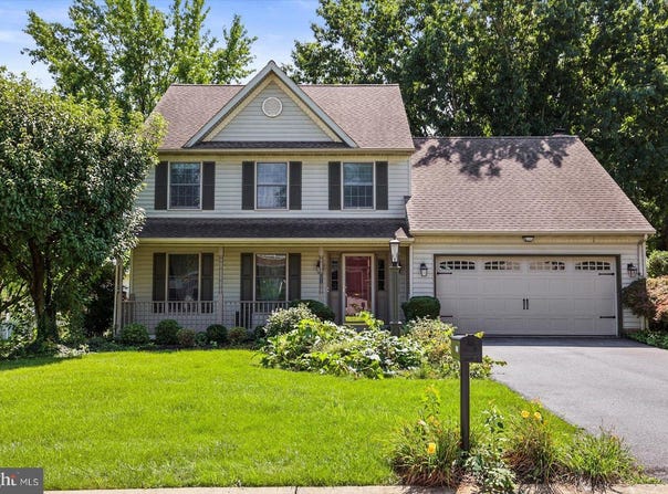 2022 WALFIELD Drive, LANCASTER, PA 17601