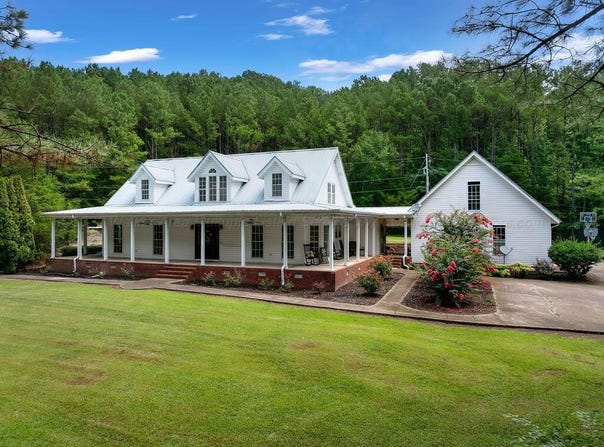 262 NW 12TH Ave, Carbon Hill, AL 35549