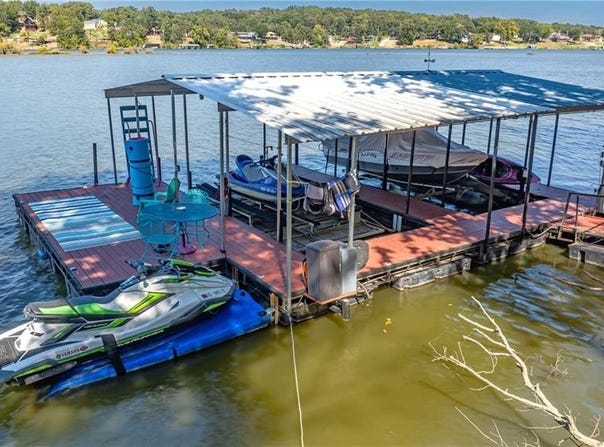 26307 Santa Barbara Drive, Edwards, MO 65326