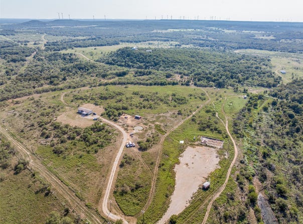 4599 Burwick Road, Jacksboro, TX 76458