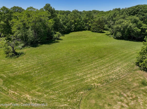 1771 U.S. 44, Modena, NY 12548