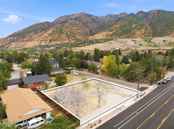 3085 E Fort Union Boulevard, Salt Lake City, UT 84121