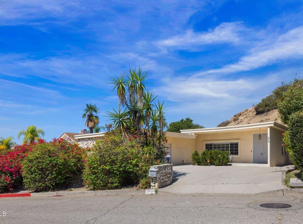 1919 Deermont Road, Glendale, CA 91207