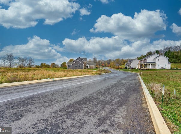 PENNINGTON Drive lot: 3, MECHANICSBURG, PA 17055