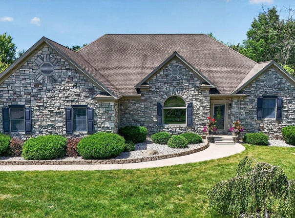 325 Priest Road, Owosso, MI 48867