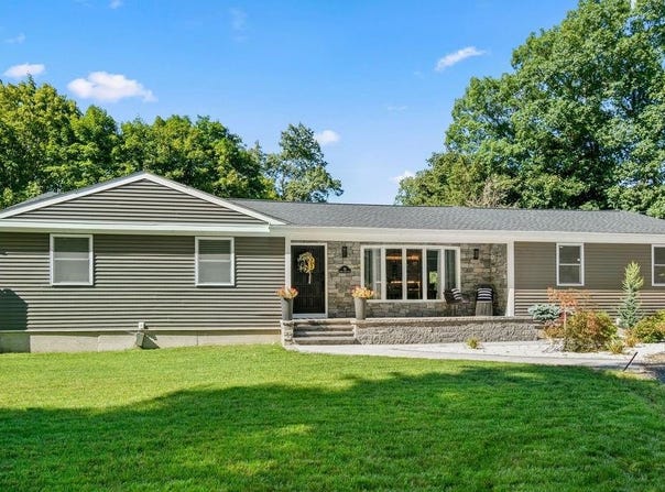 58 Cedar Swamp Road, Smithfield, RI 02917