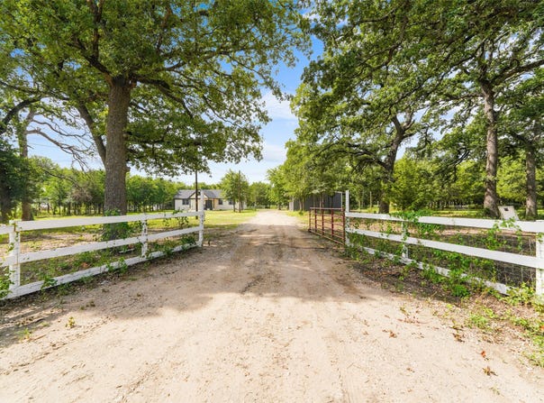 5475 Fogleman Road, Kemp, TX 75143