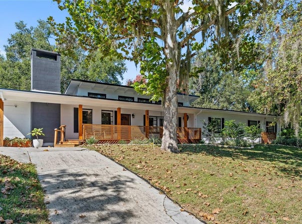1467 HILLTOP Drive, MOUNT DORA, FL 32757