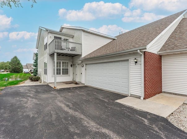 10149 MONARCH RD #119A, ROSCOE, IL 61073