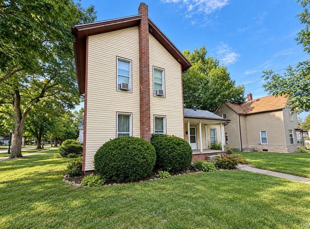 322 W Mitchell Street, Kendallville, IN 46755-1622