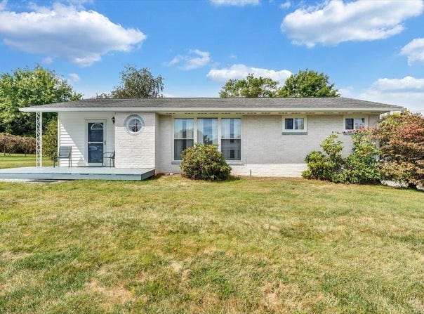 625 Mountainview Drive, Christiansburg, VA 24073