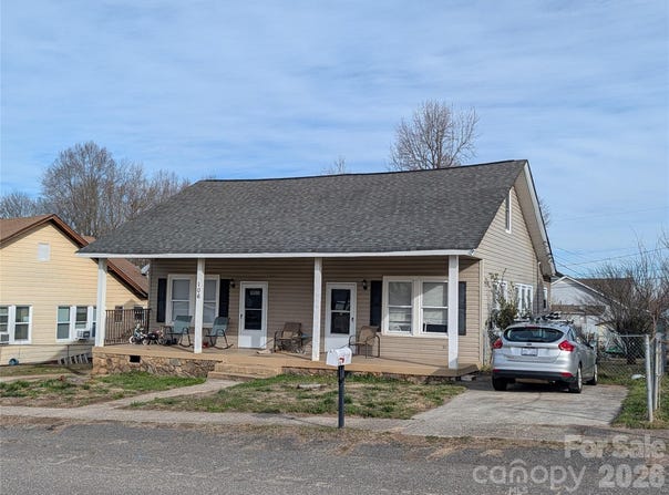 106 E Spencer Avenue, Gastonia, NC 28054