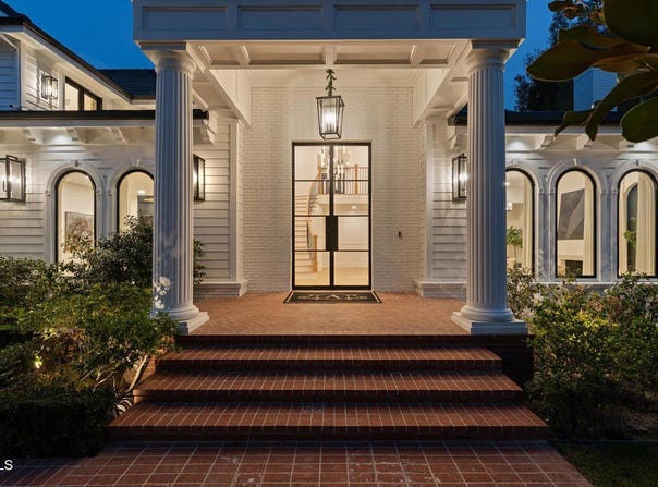 550 Unique Lane, Simi Valley, CA 93065