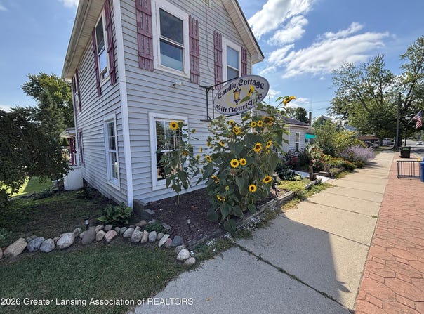 203 S Main Street, Crystal, MI 48818