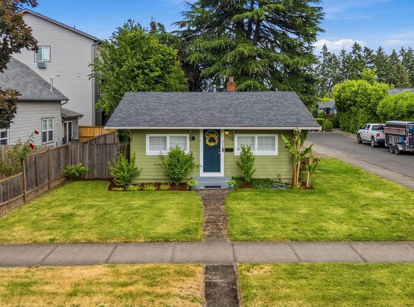370 24TH St, Salem, OR 97301