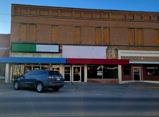 125 S Main St., Smith Center, KS 66967