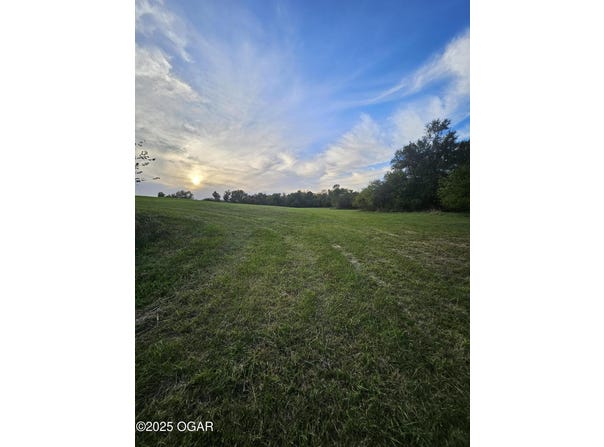 S Linebarger, Fairview, MO 64842