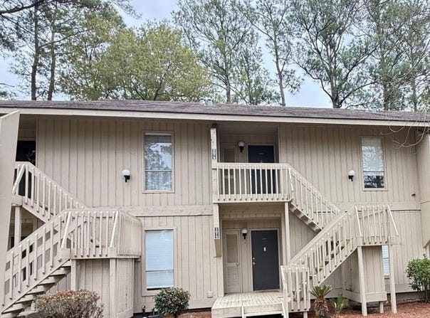 2079 N Seacliff Drive, Daphne, AL 36526