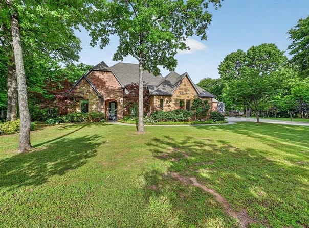 137 Red Oak Drive, Cartwright, OK 74731
