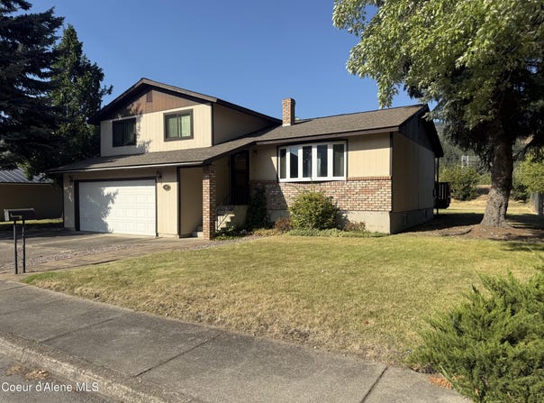 409 Emerald Dr, Kellogg, ID 83837