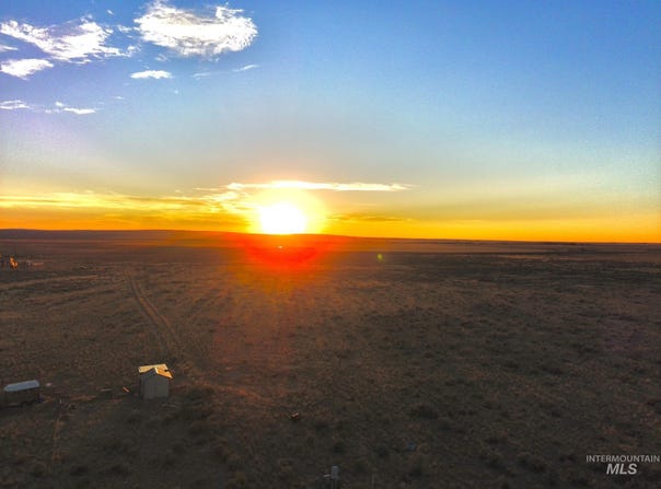 2050 N 2300 E, Hollister, ID 83301