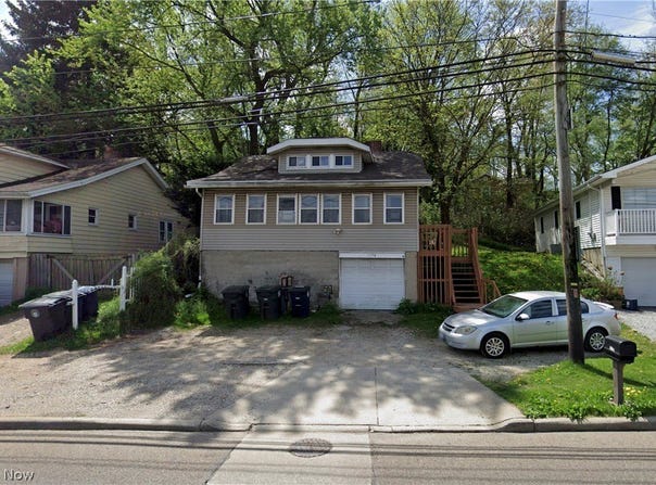 2258 Mogadore Road, Akron, OH 44312