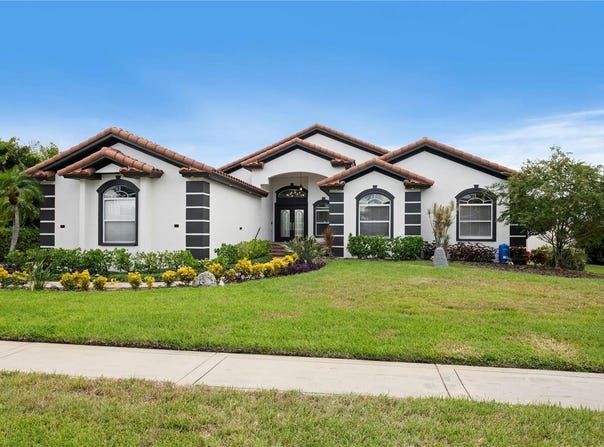 6402 RUBIA Circle, APOLLO BEACH, FL 33572