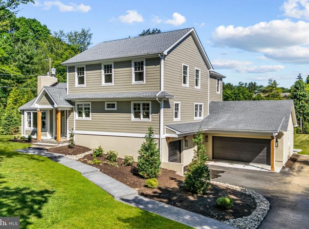 319 E CENTRAL Avenue, MOORESTOWN, NJ 08057