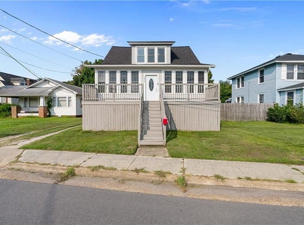 1226 Poquoson Avenue, Poquoson, VA 23662