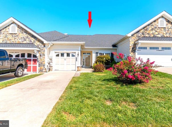 230 WILLIAMSBURG Circle, LA PLATA, MD 20646
