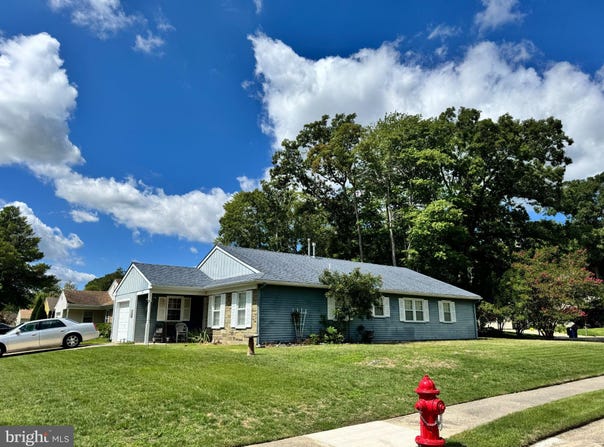 216 YORKTOWNE Drive, LITTLE EGG HARBOR TWP, NJ 08087