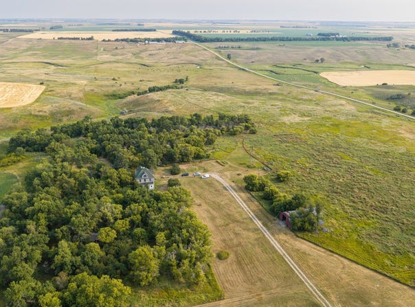 3137 51st Ave NE, Maddock, ND 58348