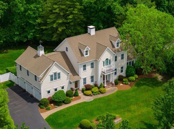 36 Stone Meadow Ln, Hanover, MA 02339