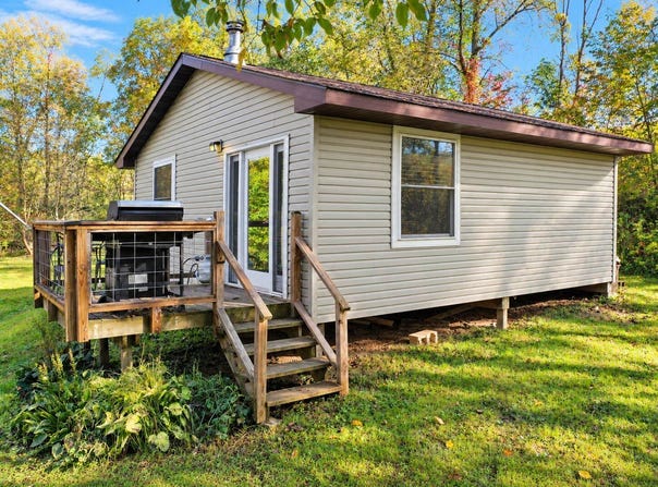 E3872 Franks Ln, Harmony, WI 54632