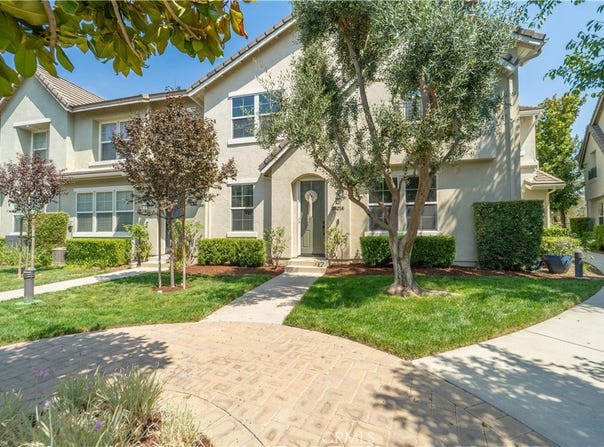 24014 Park Lane, Valencia, CA 91354