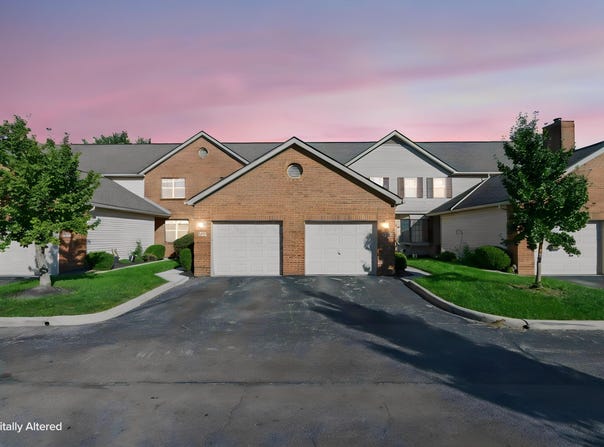 1276 Somerset Way, Pickerington, OH 43147