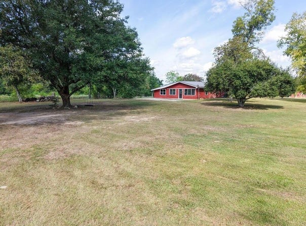 5883 FM 328, Huntington, TX 75949