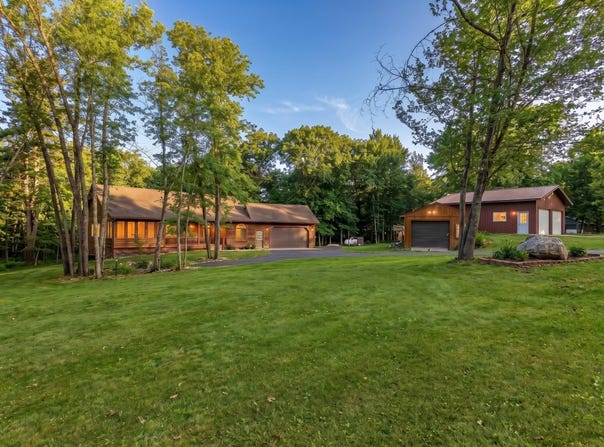 10822 Steamboat Loop NW, Walker, MN 56484