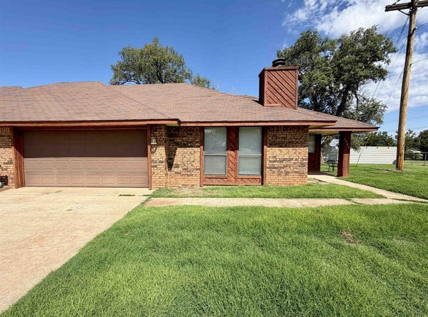 1102 Walnut, Woodward, OK 73801