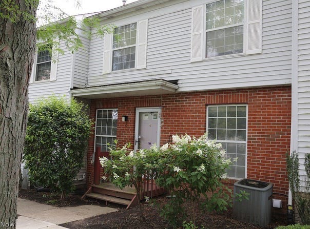 2786 Mull Avenue, Copley, OH 44321