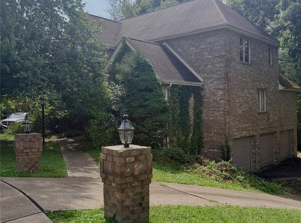 115 Havenwood Dr, Cranberry Twp, PA 16066