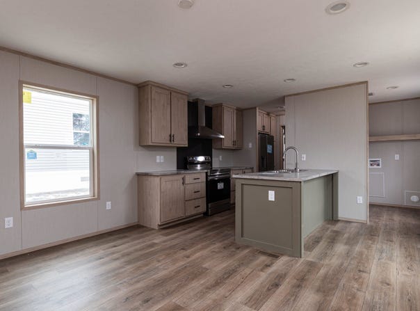 78 Ethans Way, Bennington, VT 05201