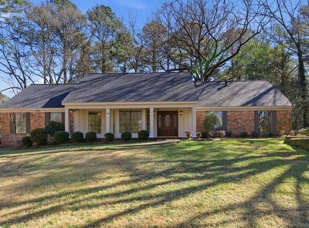 3231 PINEHAVEN DR, LAUREL, MS 39440