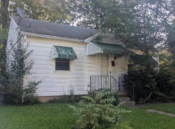 2601 S Wayne Avenue, Fort Wayne, IN 46807-1233